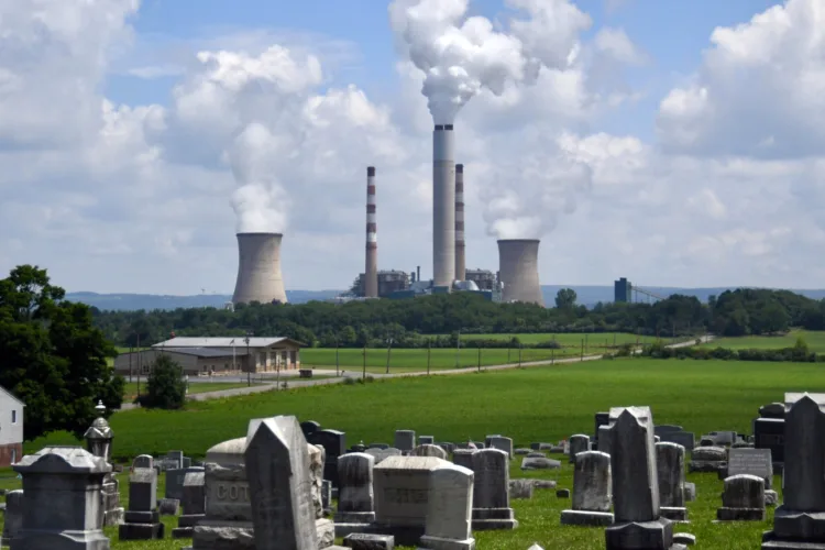 Gov. Shapiro signs data center executive order. Critics say it falls short